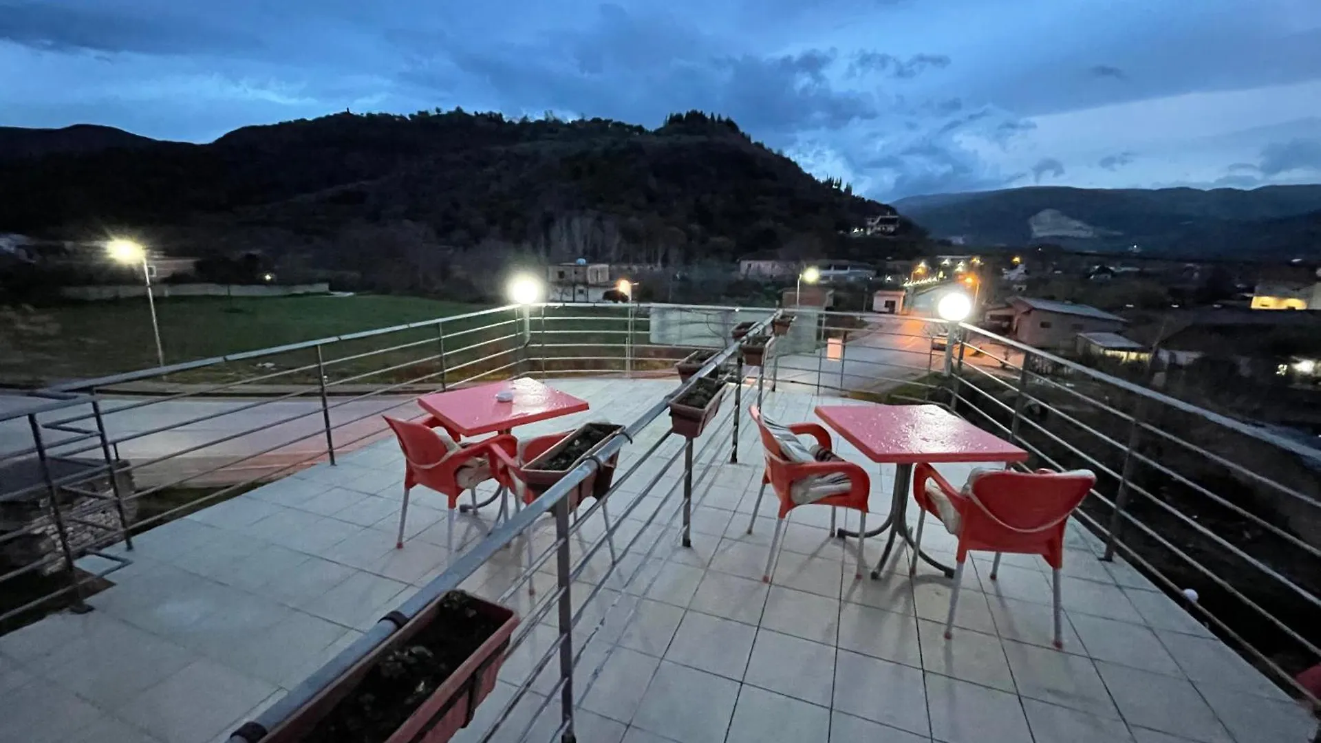 Hotel Bar Restaurant Mete Peshkepi